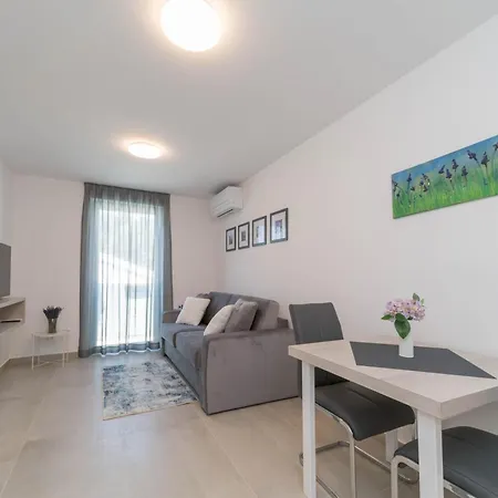 Apartment A&v Novigrad (Istria)