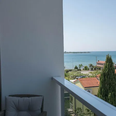 Apartment A&v