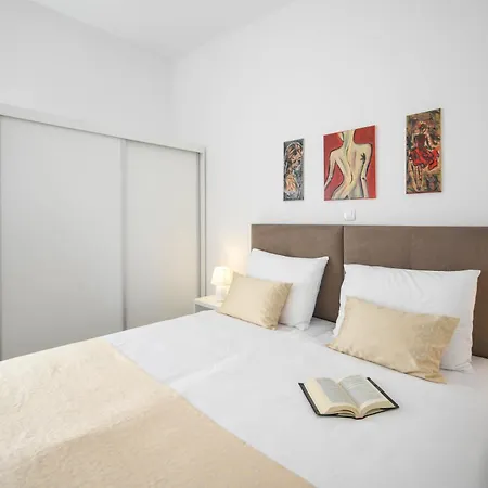 A&v Apartment Novigrad Istria