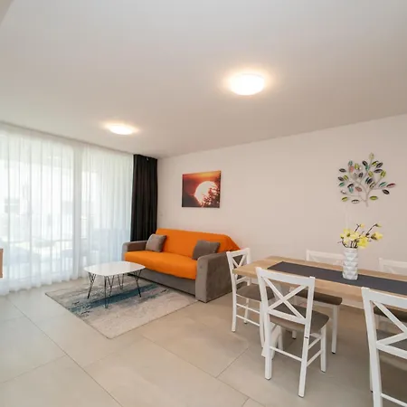 A&v Novigrad (Istria)
