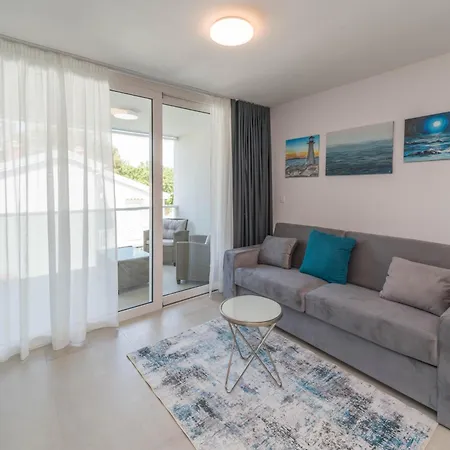 Apartment A&v