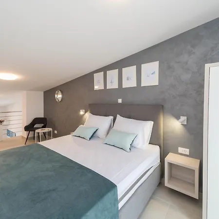 Appartement A&v