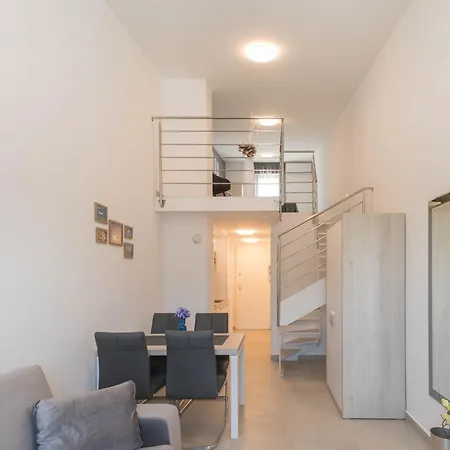 A&v * Novigrad Istria