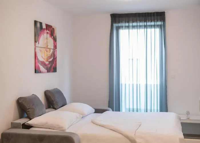 A&v * Novigrad Istria