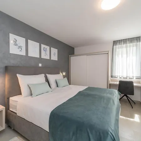 A&v * Novigrad Istria